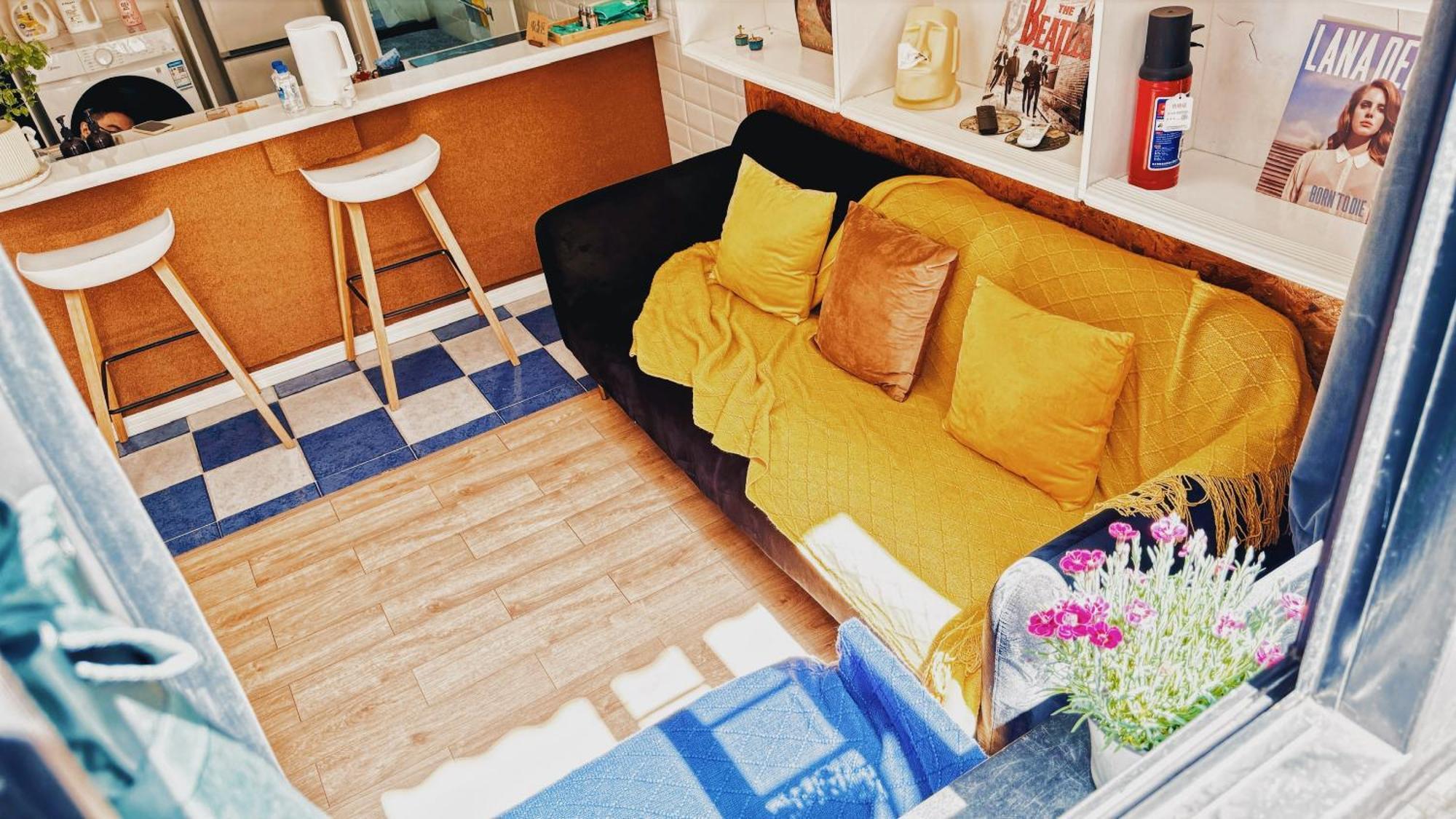 Citywalk With Two Beds And Courtyard *